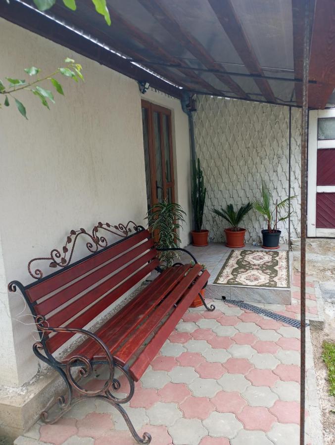 Casuta Bunicilor Villa Dorna Cindrenilor Exterior photo
